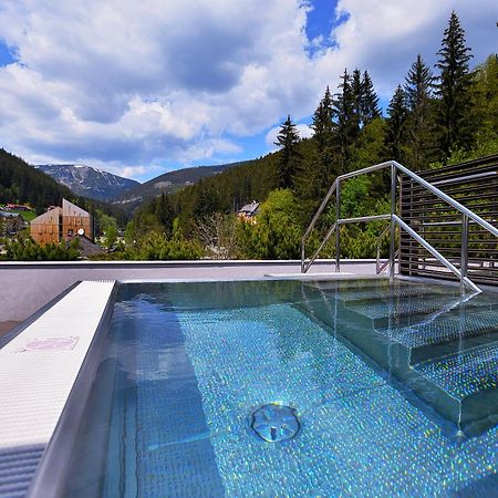 Hotel Pecr Deep Pec pod Sněžkou Eksteriør billede