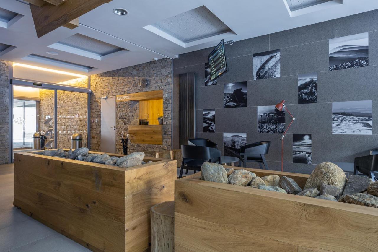 Hotel Pecr Deep Pec pod Sněžkou Eksteriør billede